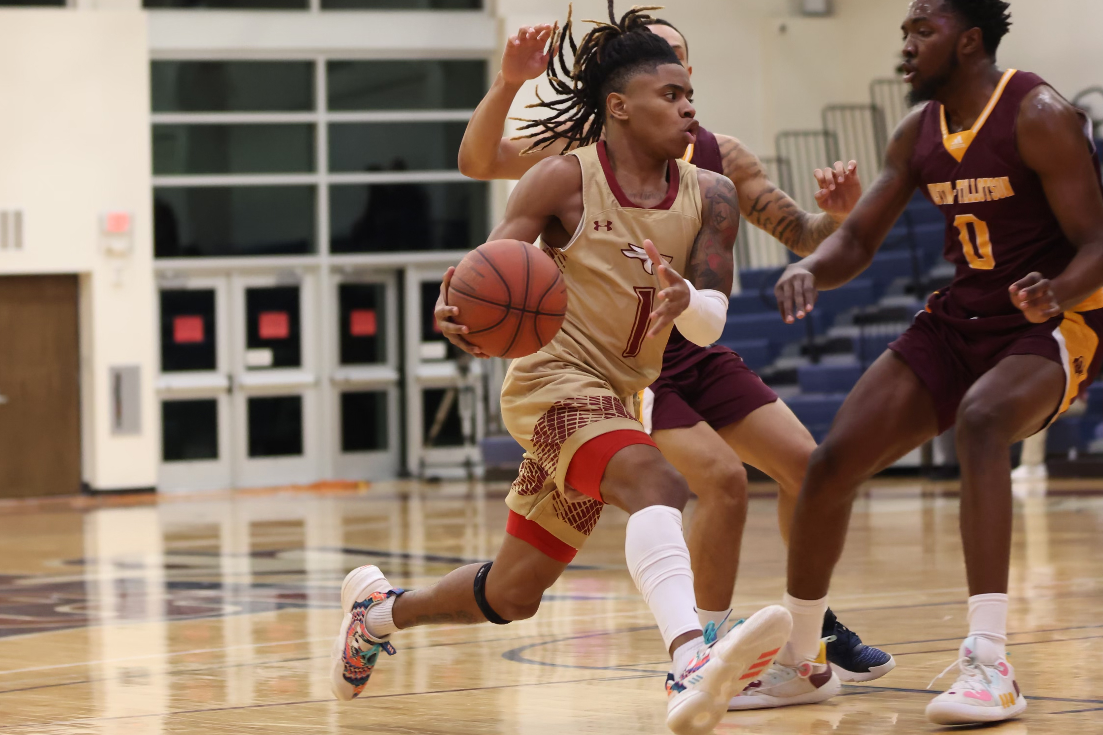 Eagles sink Huston-Tillotson with barrage of threes
